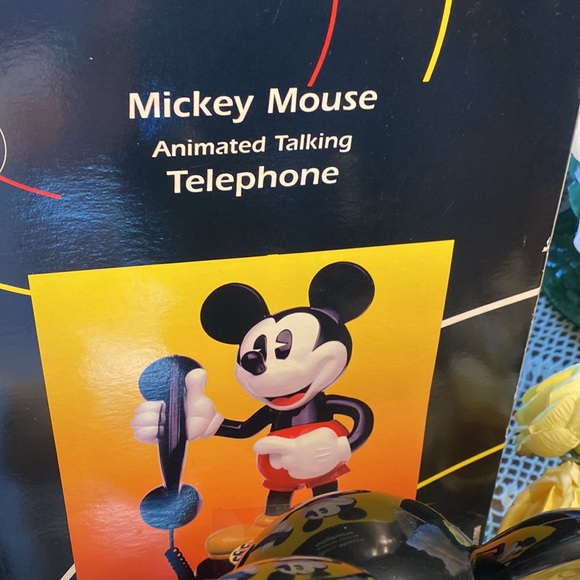 Mickey Mouse Push Button Telephone - Picture 6 of 15